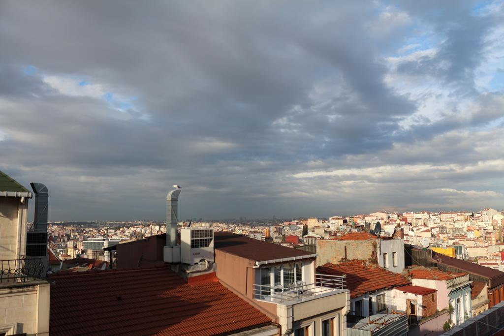 Retropera Hotel Istanbul Room photo
